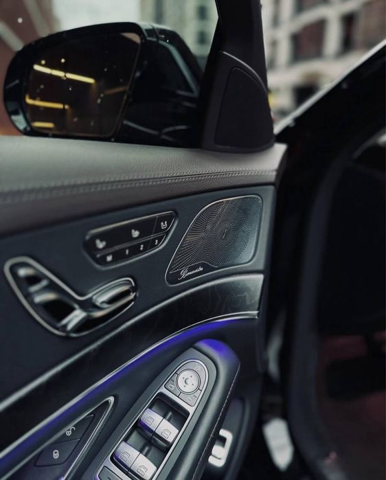 Wynajem aut klasy premium. Mercedes S klasa S400d Long
