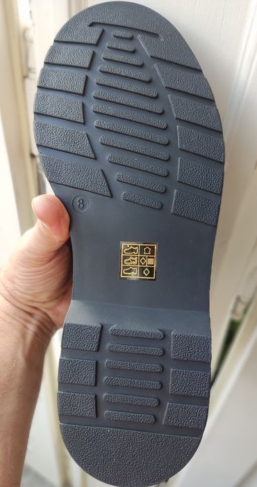 Чоловічі шкіряні черевики WALK London