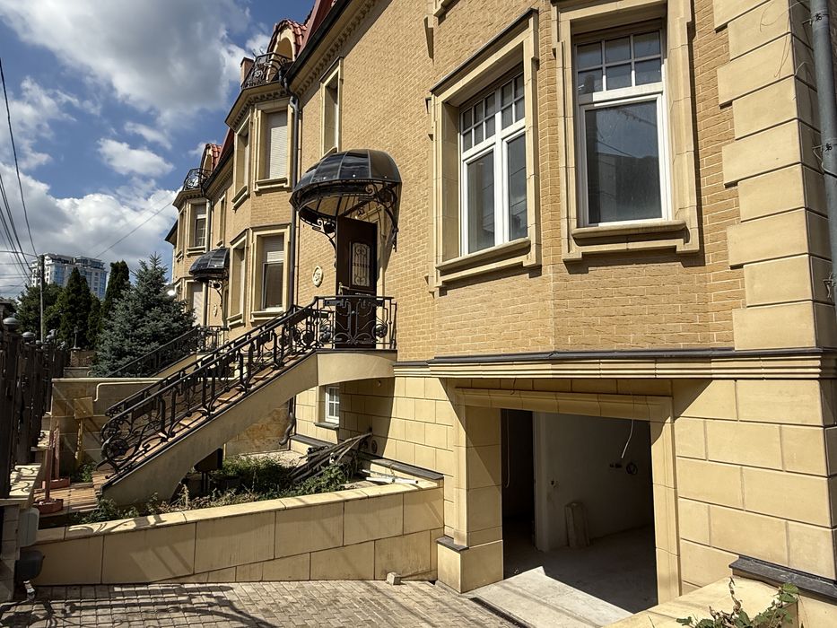 Київ/Печерський р-н./Продається-Будинок420м2/5кім./Без Комісії