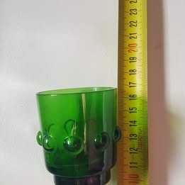 Paliteiro verde antigo e muito invulgar