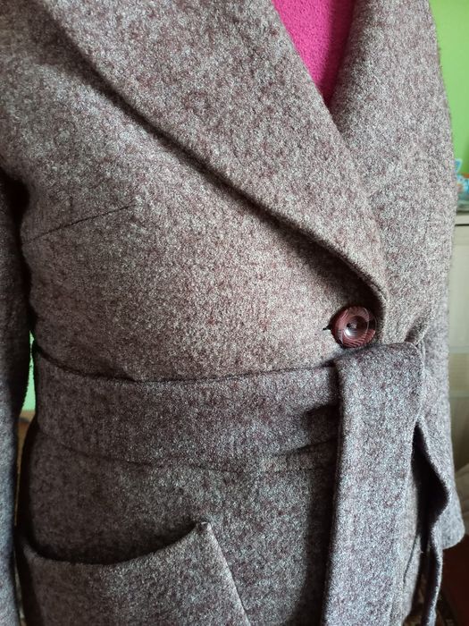 Пальто розміру 52