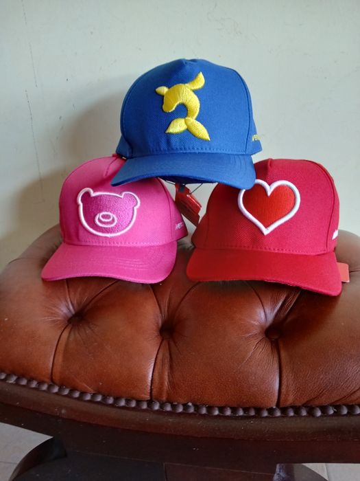 Chapéus oficiais do luccas neto- promoção de natal -10€ cada