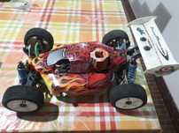 Vendo carro telecomandado marca GS CL1