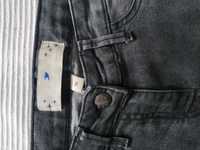 Spodnie dżinsowe rozm.36, czarne, elastyczny materiał