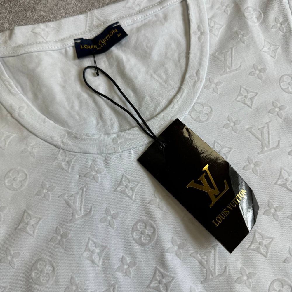 NEW SEASON! Жіноча базова футболка Loius Vuitton білого кольору S-XXL