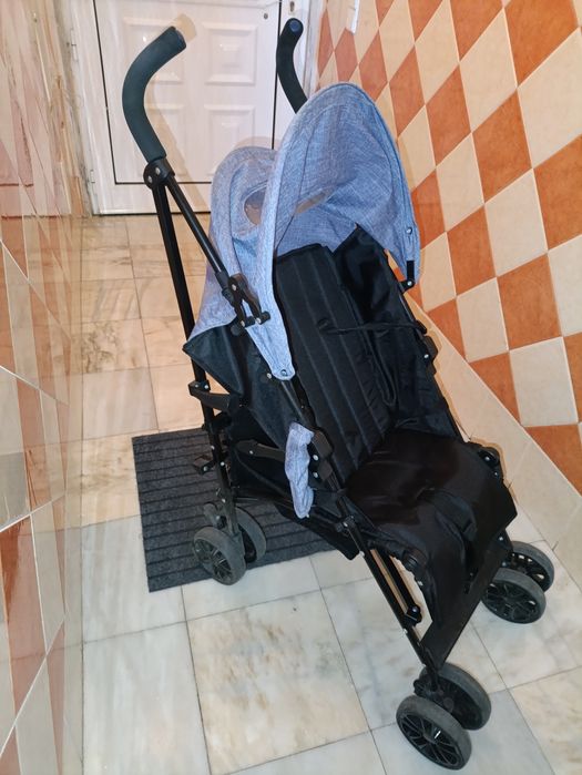 Carro bengala com pouco uso