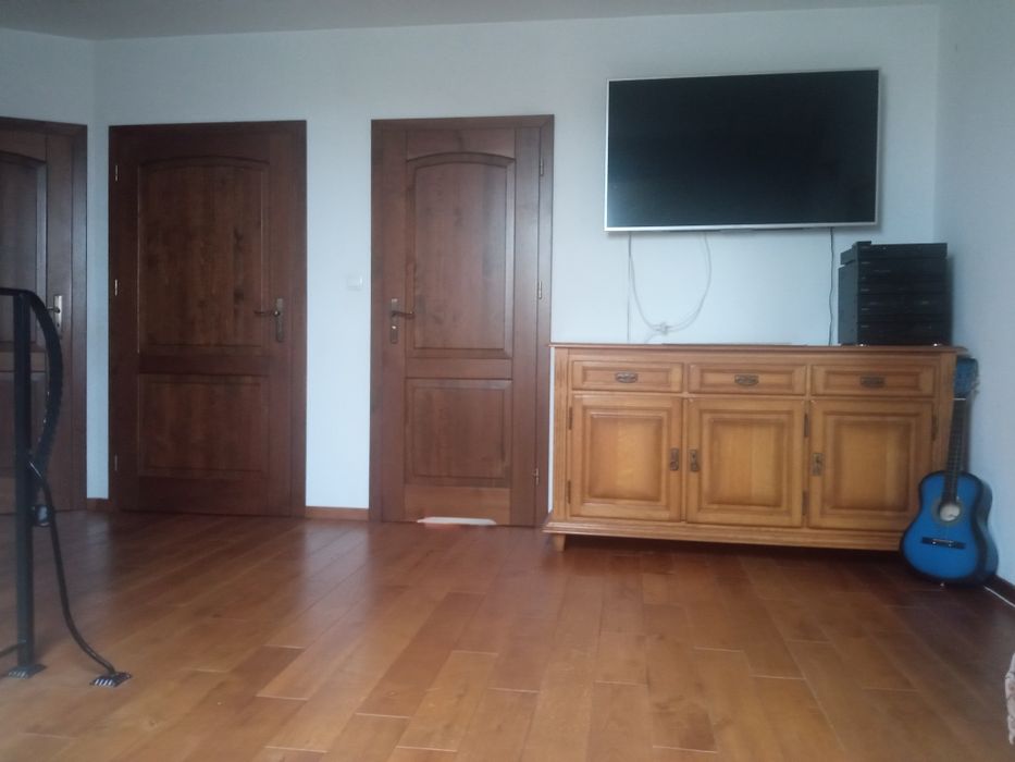 Sprzedam dom z budynkami gospodarczymi
