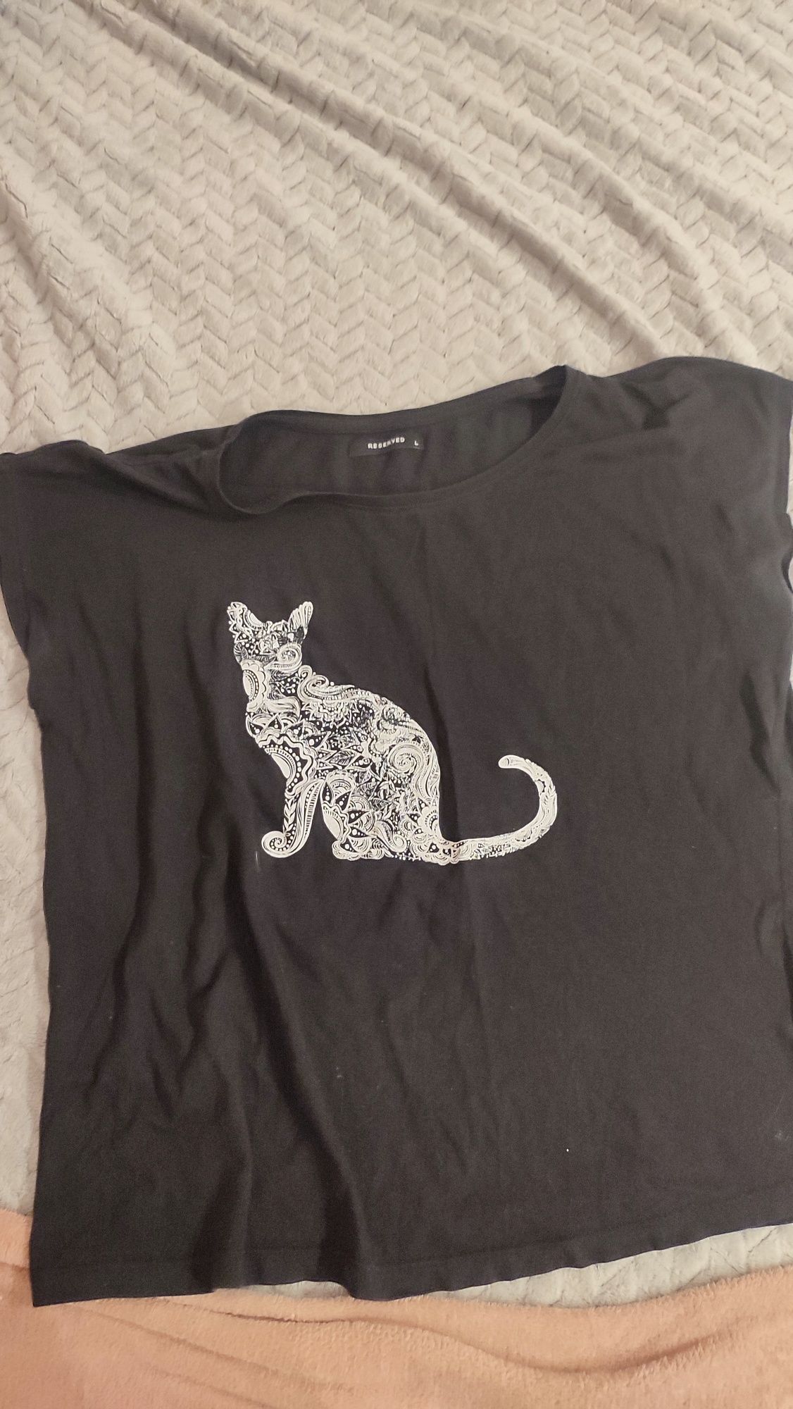 Koszulka t-shirt Reserved L kot