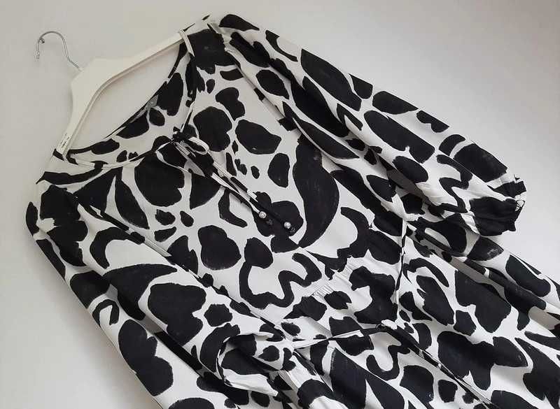 Elegancka zwiewna sukienka XL