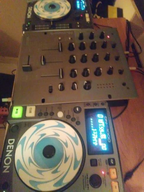 Numark dm2050 mixer com três canais