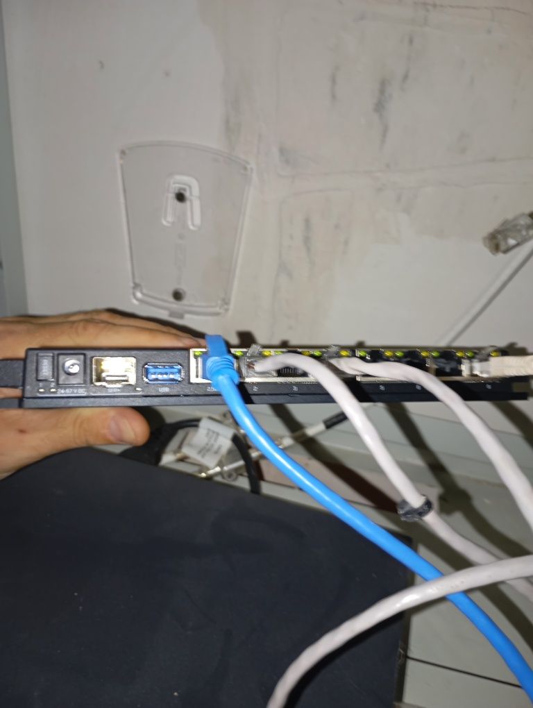 rb5009ug+s+in mikrotik