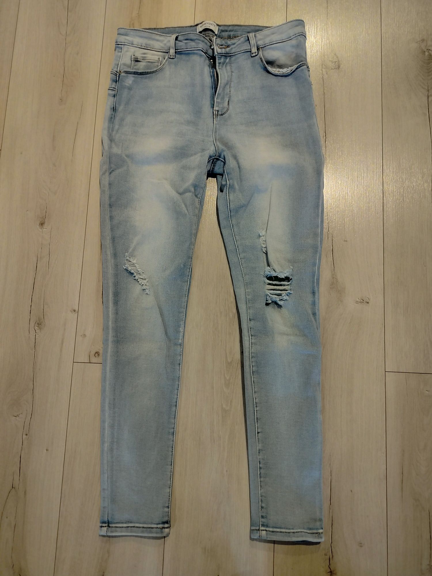 Spodnie rurki jasne  jeansowe xl z dziurami