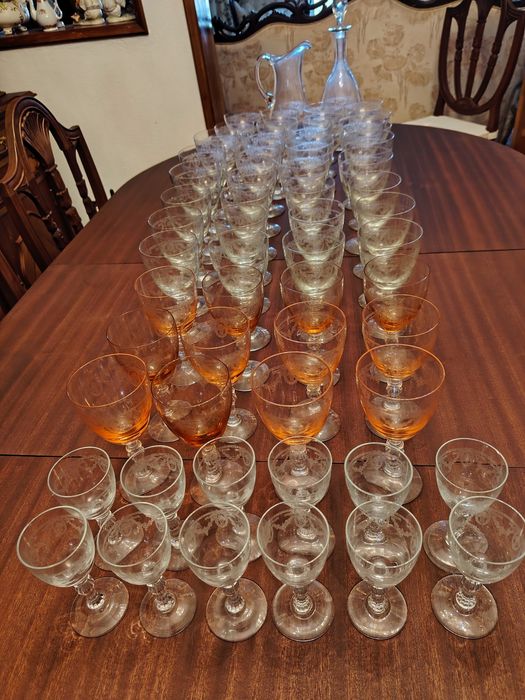 Serviço de Copos de Cristal de 72 Peças