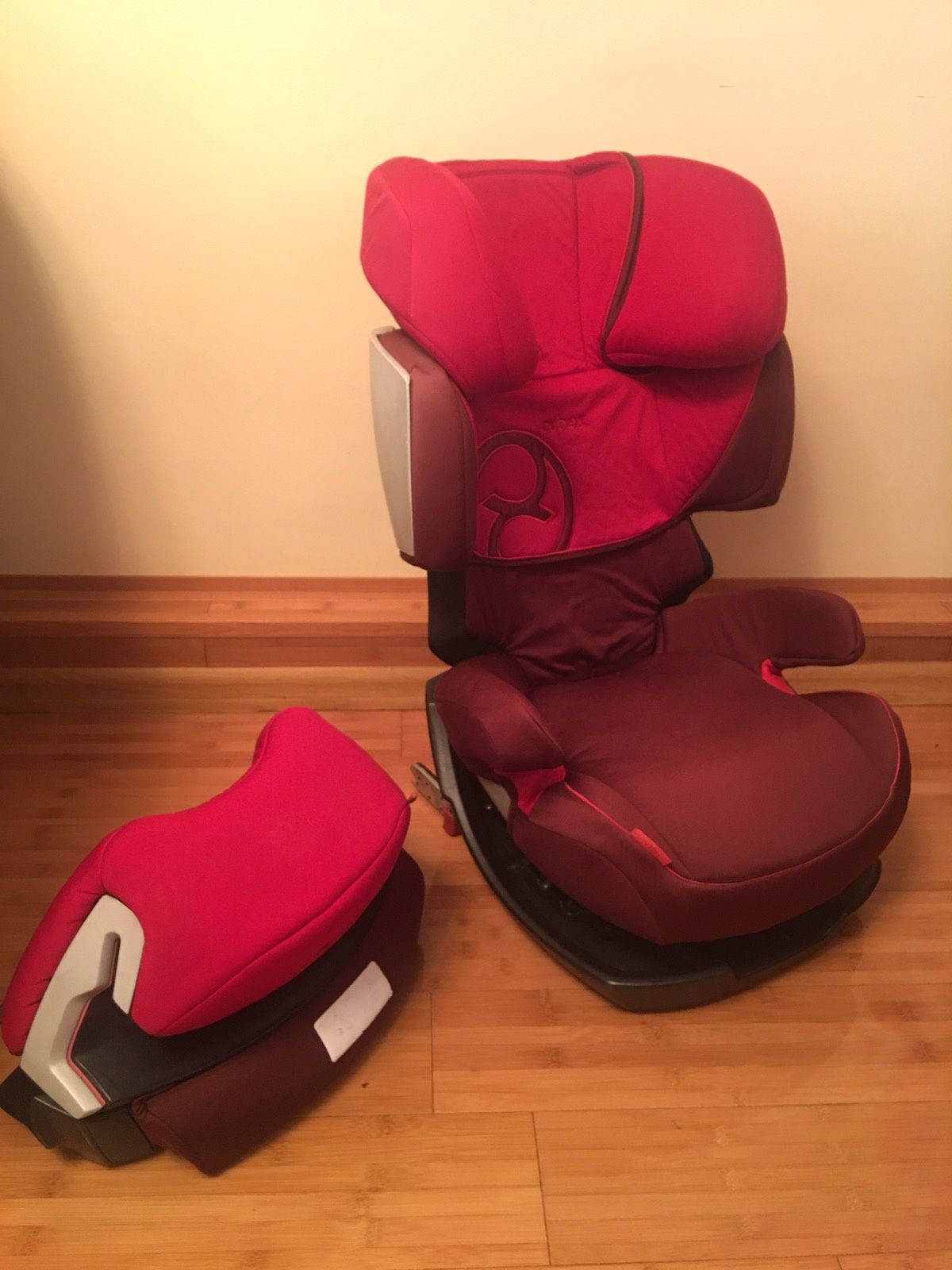 Автокрісло Cybex Solution X-Fix