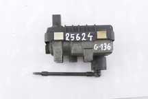 Nastawnik Turbiny AUDI A8 D3 4.2 TDI 6NW008412 G-136