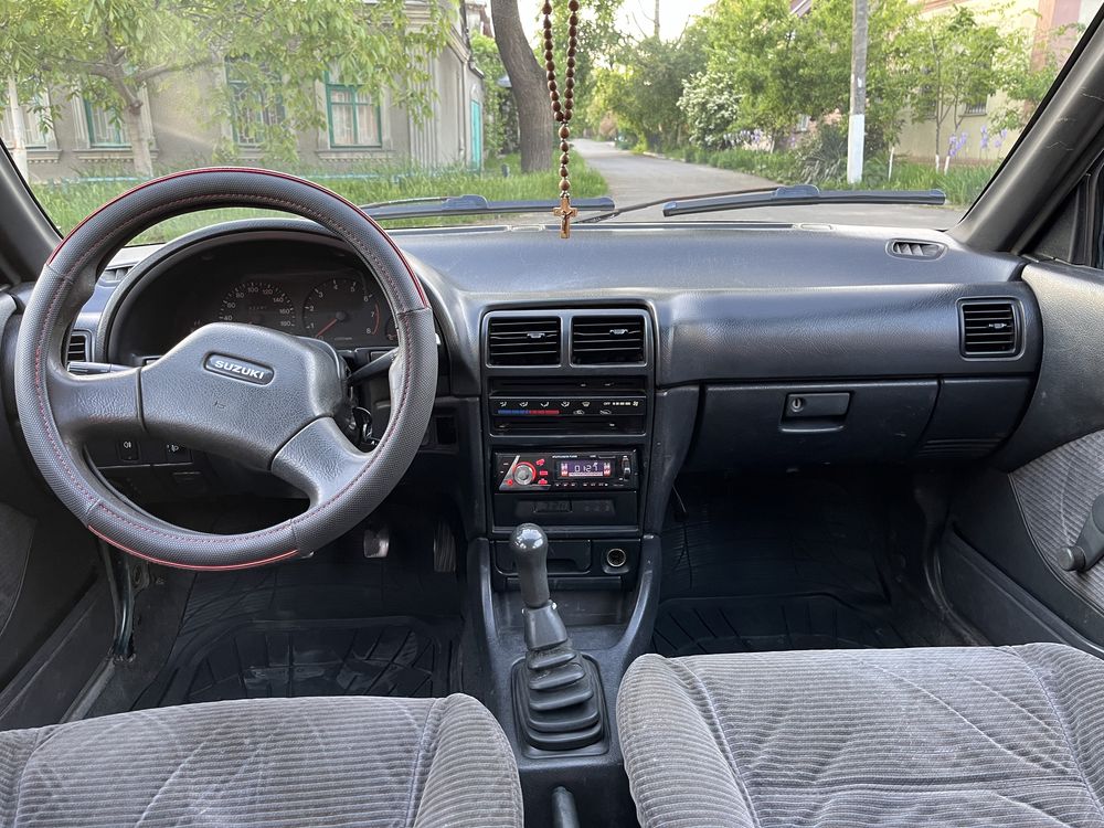 Продам Suzuki Swift 1994 года