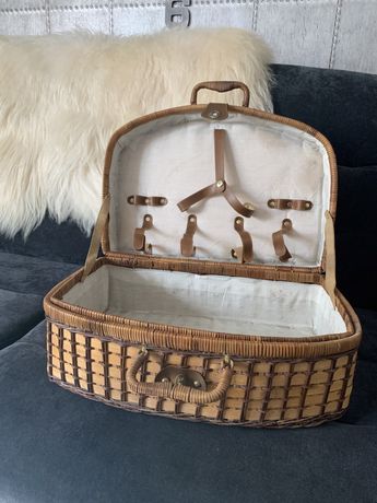 Wiklinowy kosz koszyk piknikowy vintage