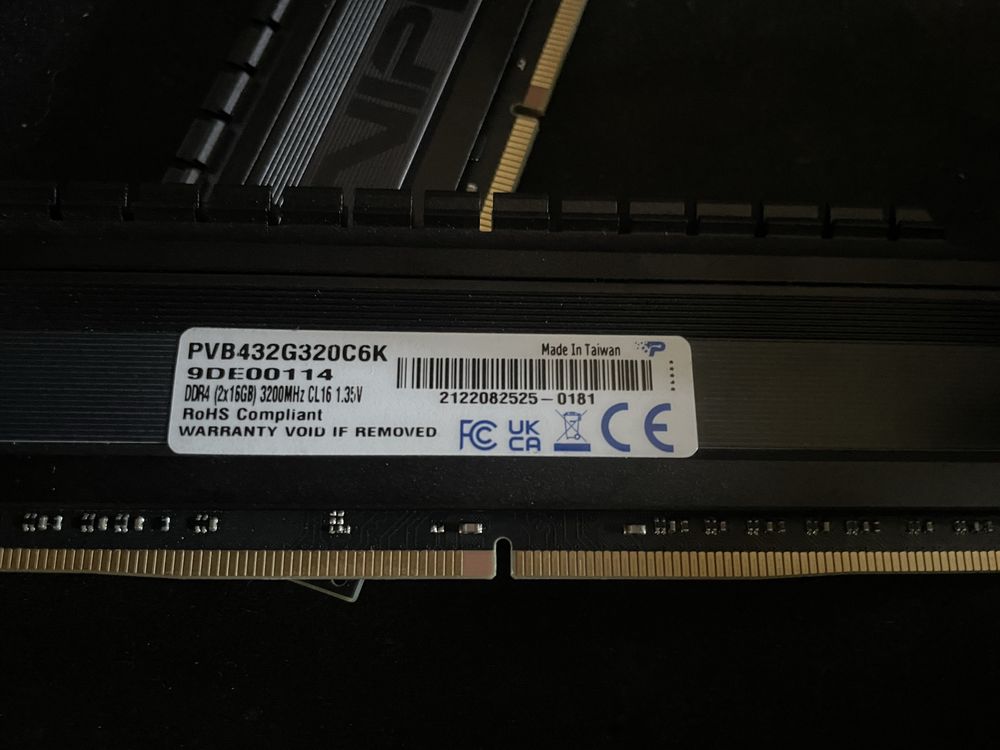 PATRIOT 32 GB (2x16GB) DDR4 3200 MHz Viper 4 Blackout (PVB432G320C6K)