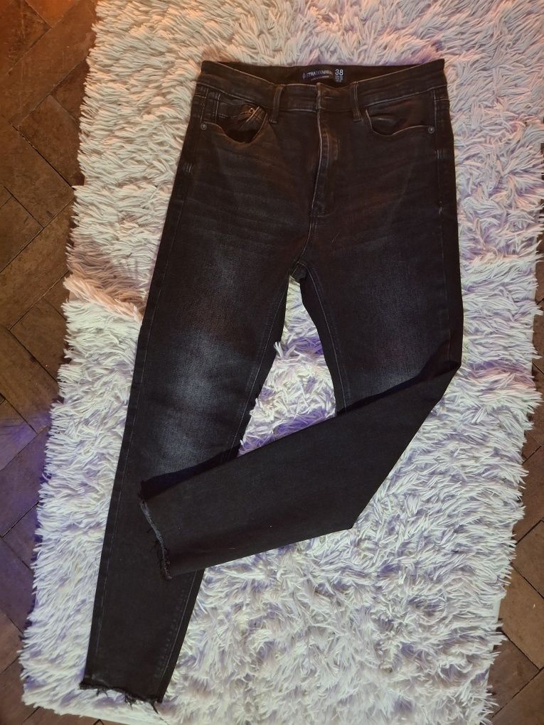 Calças skinny jeans pretas