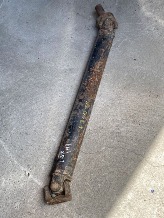 Veio Transmissão Cardan Mitsubisch L300 1994 Bom estado