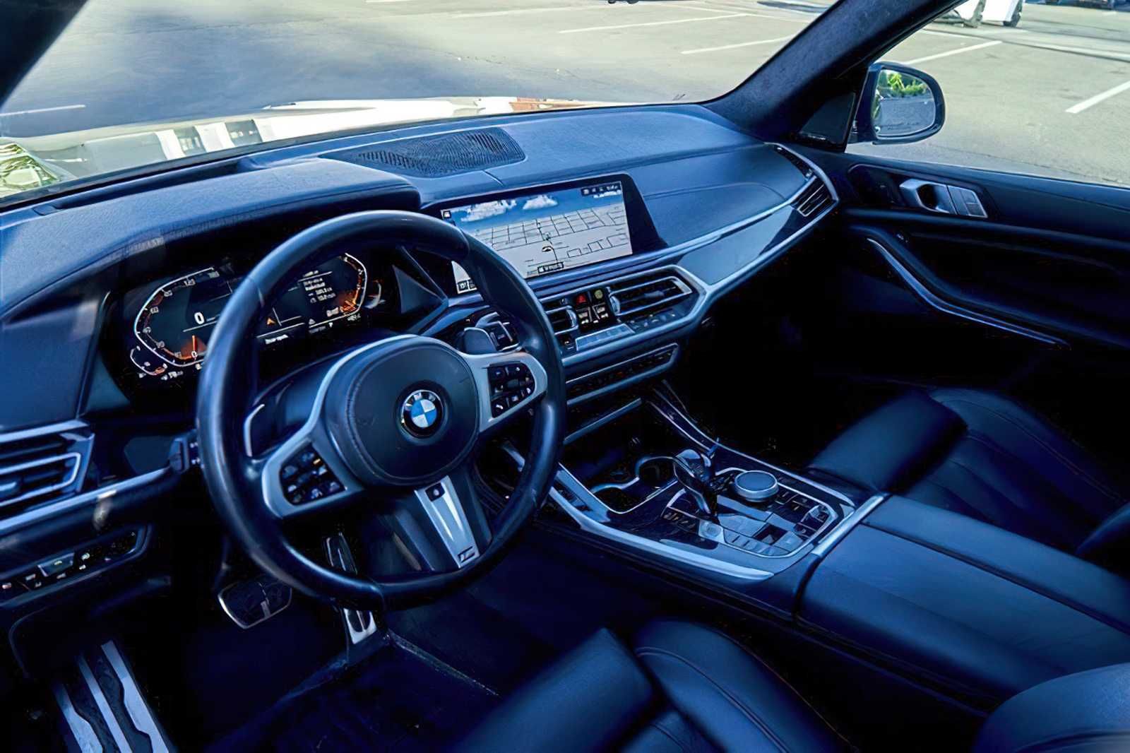 BMW X7      2019
