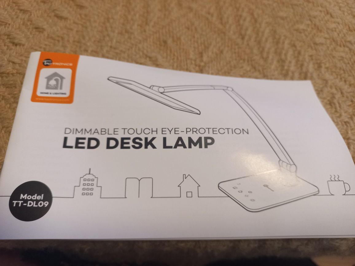 Лампа LED настільна