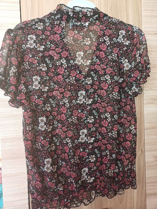 Bluzka damska letnia elegancka w kwiatki