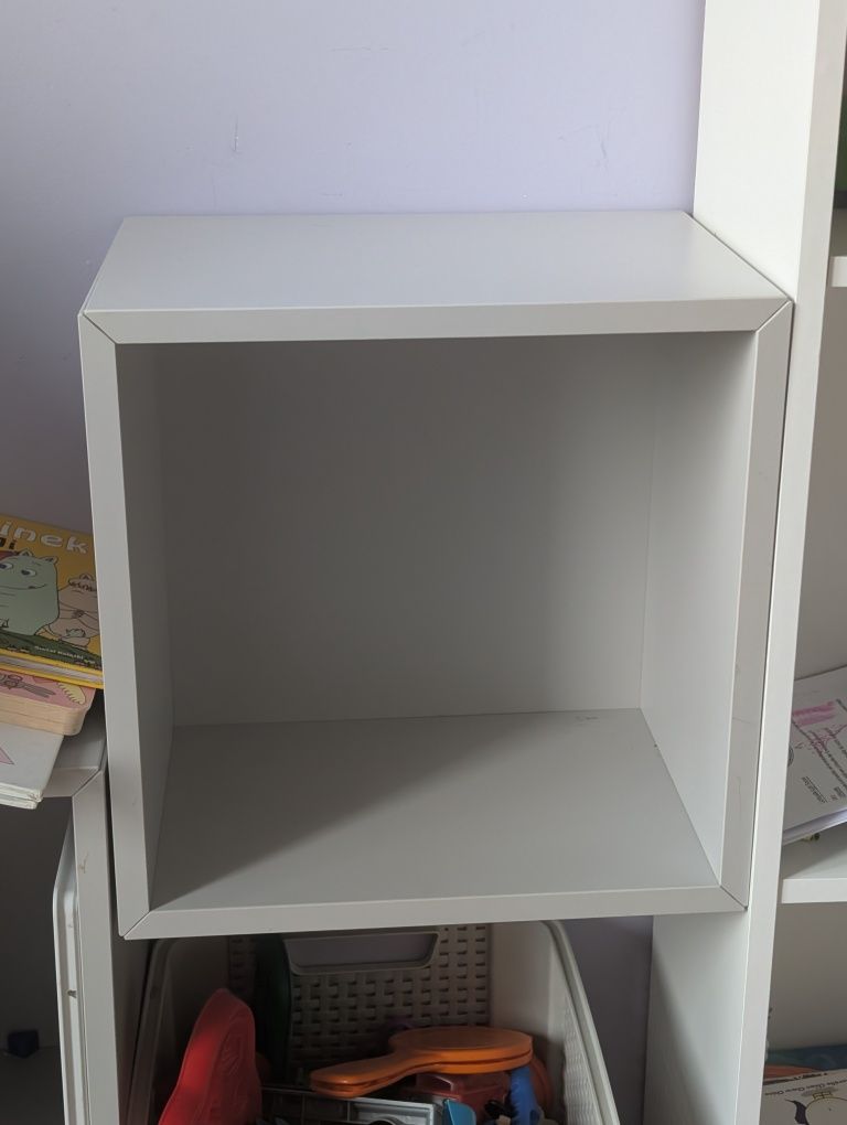 Szara półka EKET IKEA
