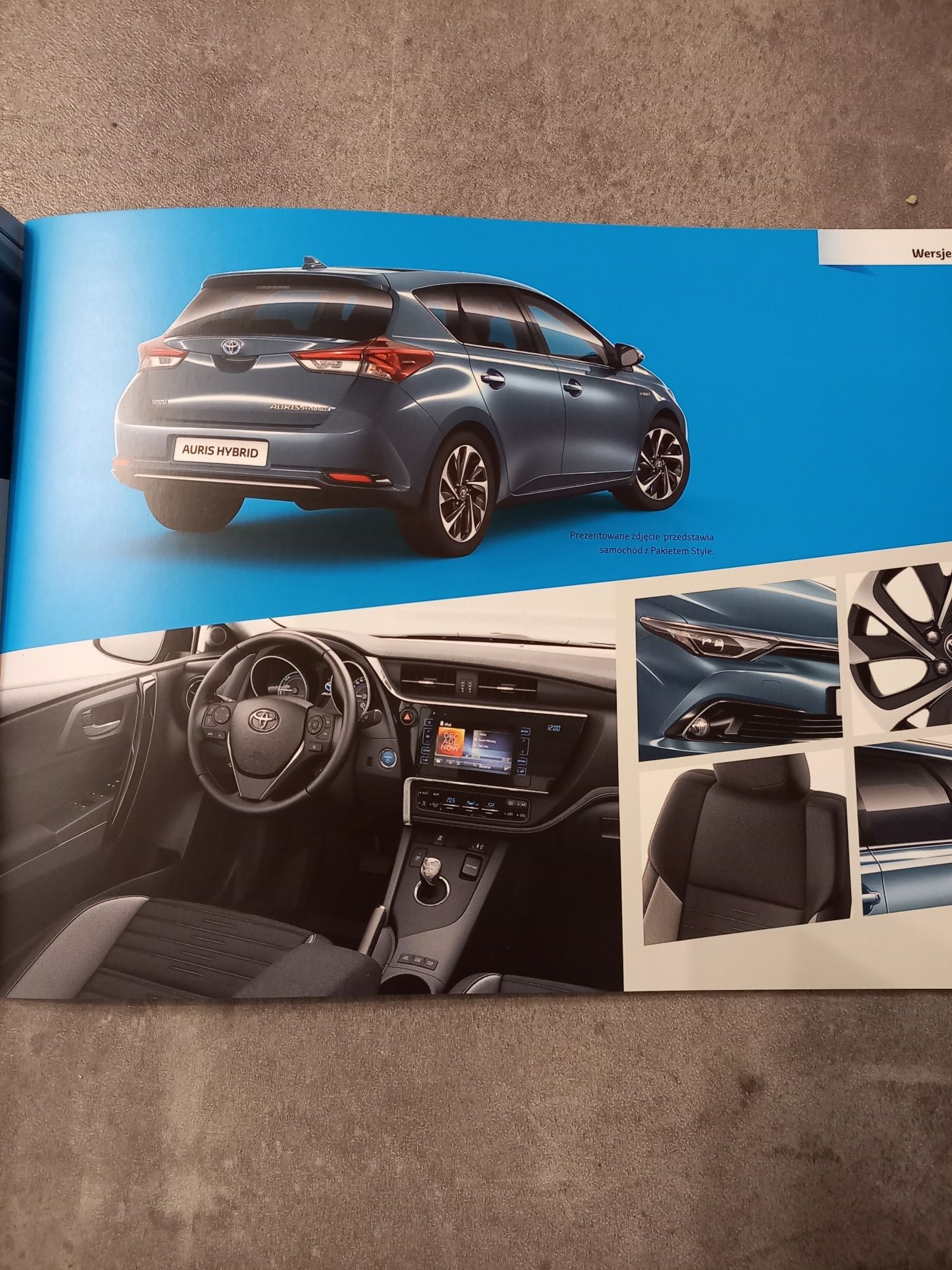 Toyota Auris 2016 - katalog