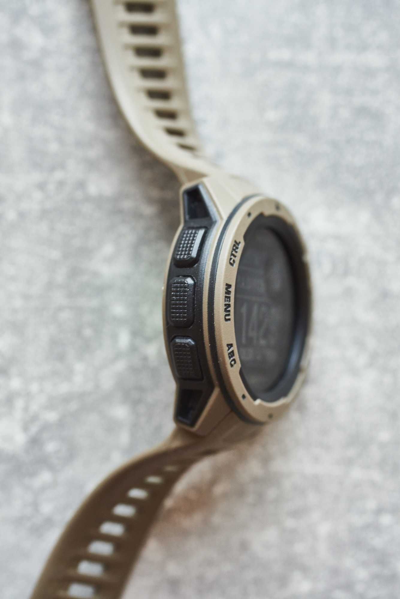 Garmin Instinct Tactical desert тактичний gps компас