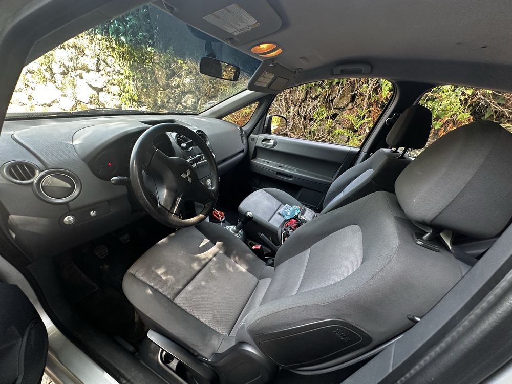 Mitsubishi Colt 1.4 (2004)