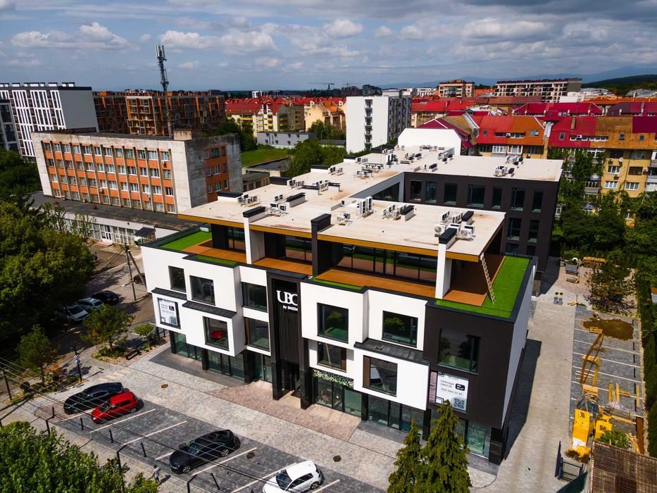 Оренда офісу 230 м² у бізнес-центрі UBC, Ужгород, 4 поверх – BC 405