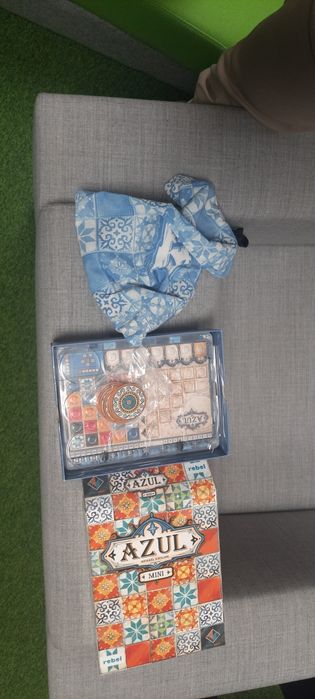 Aluz mini, elementy w bardzo dobrym stanie, sfatygowane pudełko