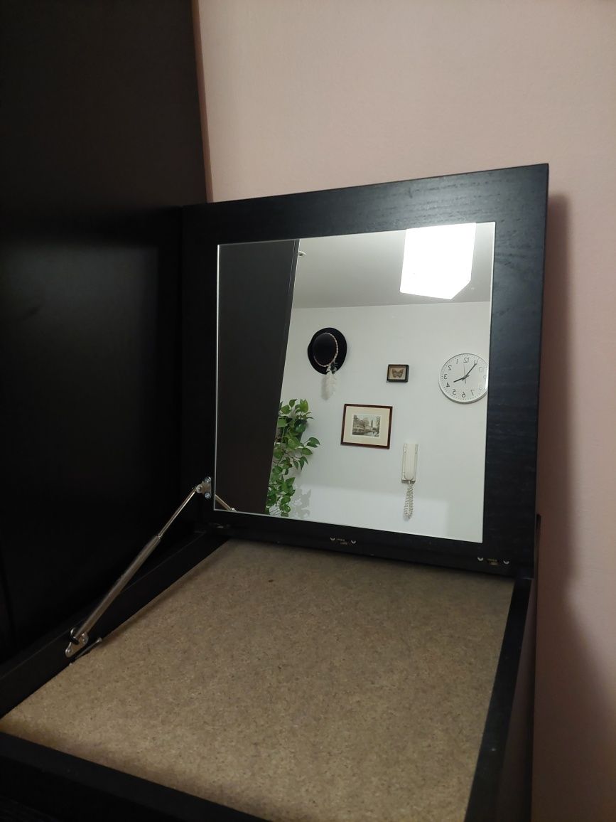 Komoda MALM czarna 6 szuflad/ lustro / 123 x 32 x 43cm