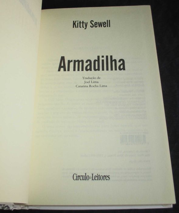 Livro Armadilha Kitty Sewell