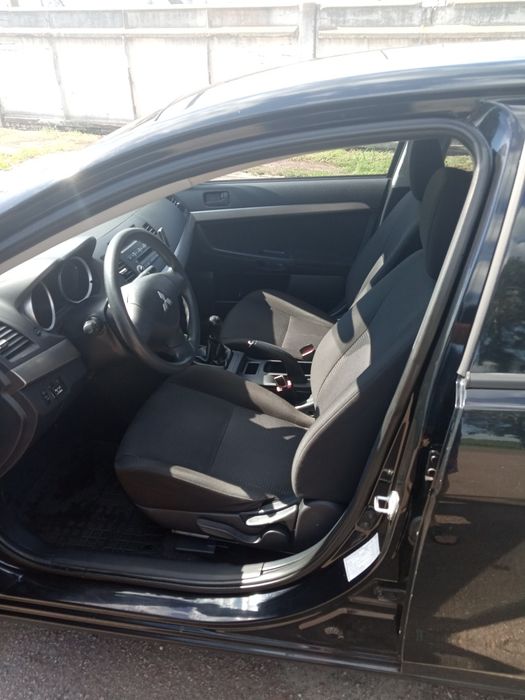 Продам Мітсубісі ланцер 10