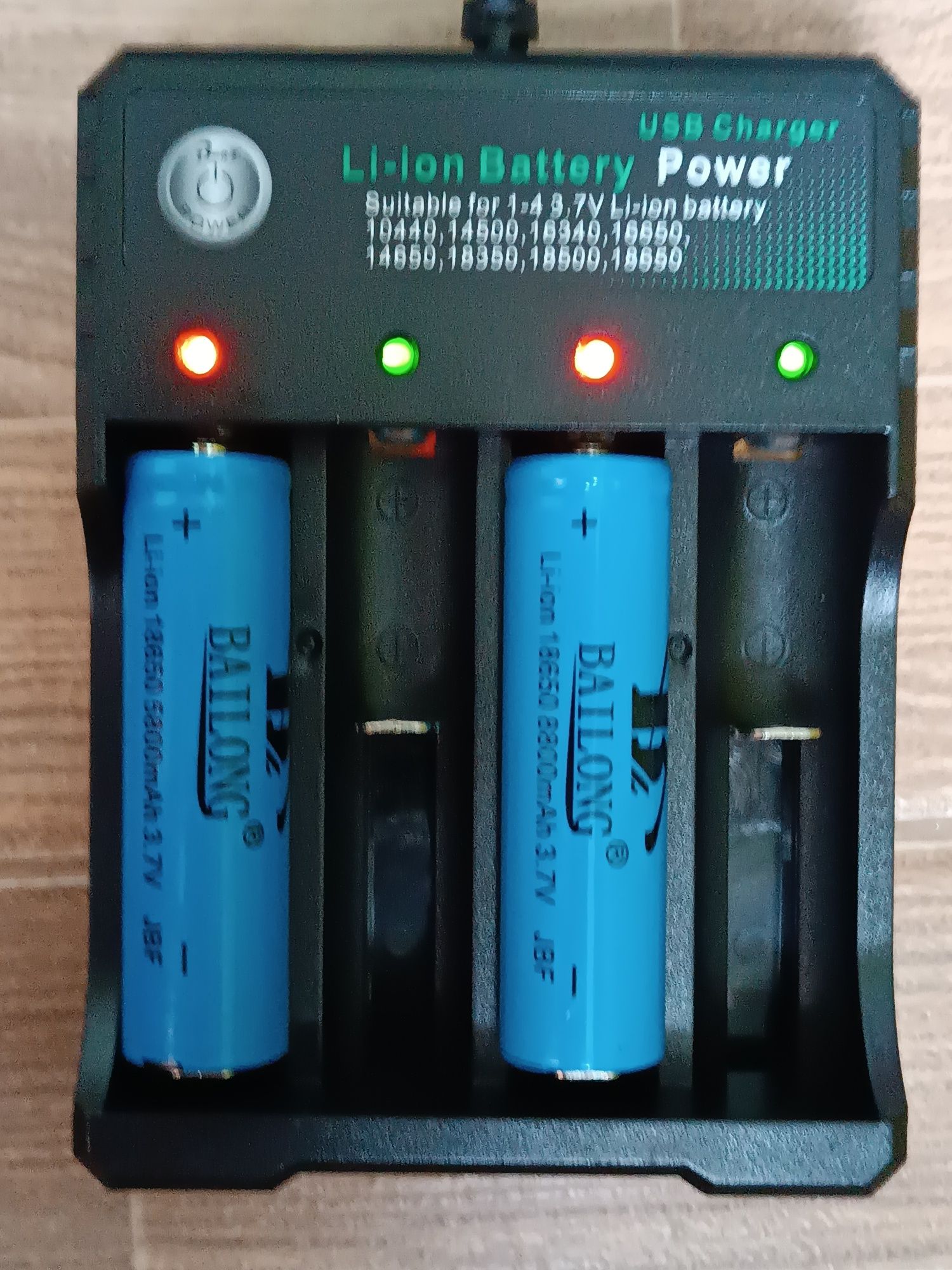 USB зарядне для літієвих аккумуляторів