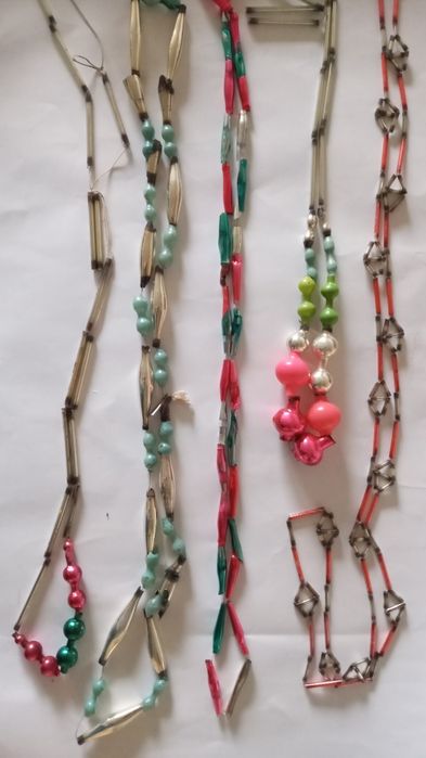 Елочные  игрушки  ссср девочка с флажком