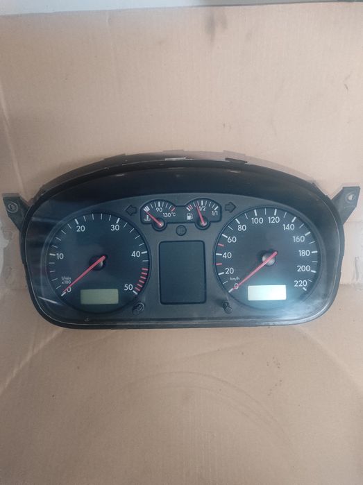 Licznik VW T4 Transporter 2.5 TDI