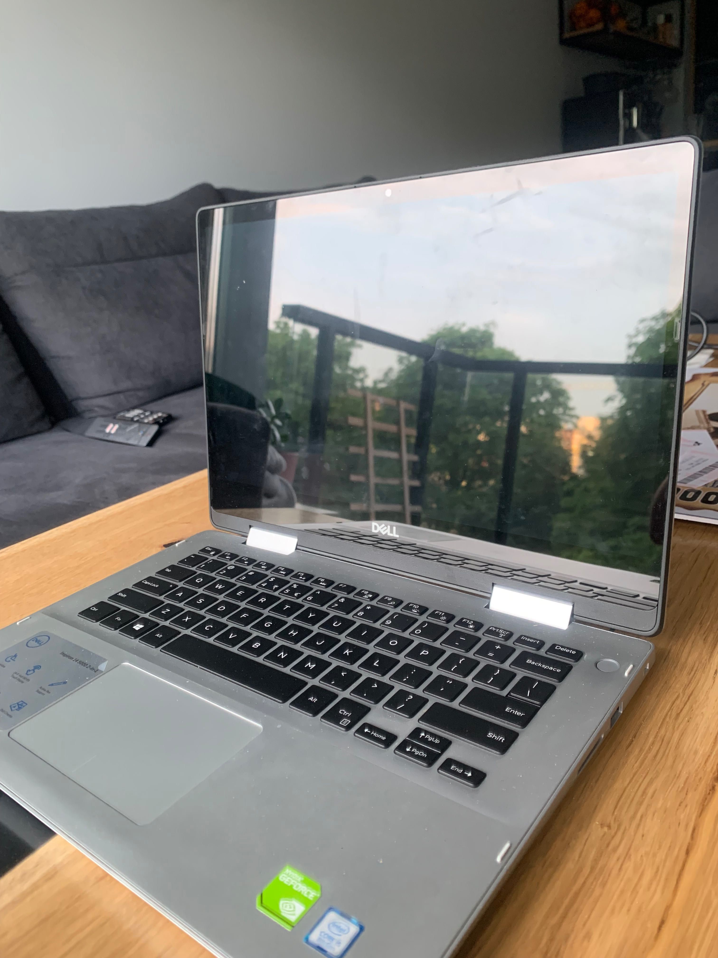 Dell Inspiron 5482 i5-8265U/16GB/256+1TB MX130 14,1" DOTYKOWY 360 st.