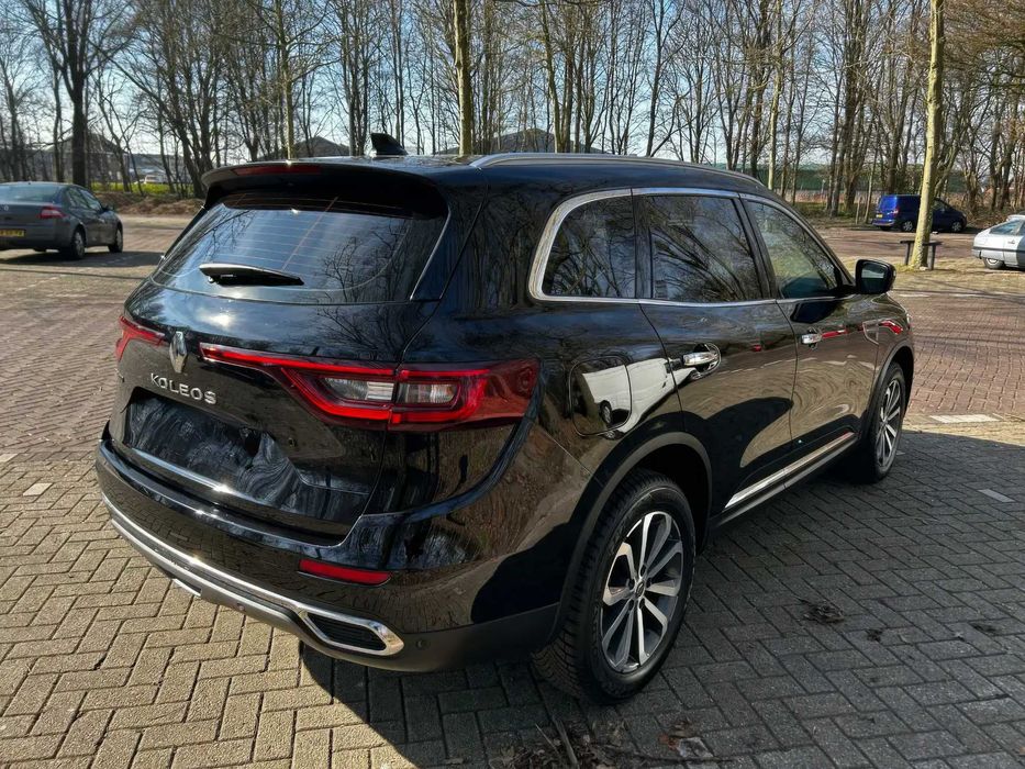 Renault Koleos      2021