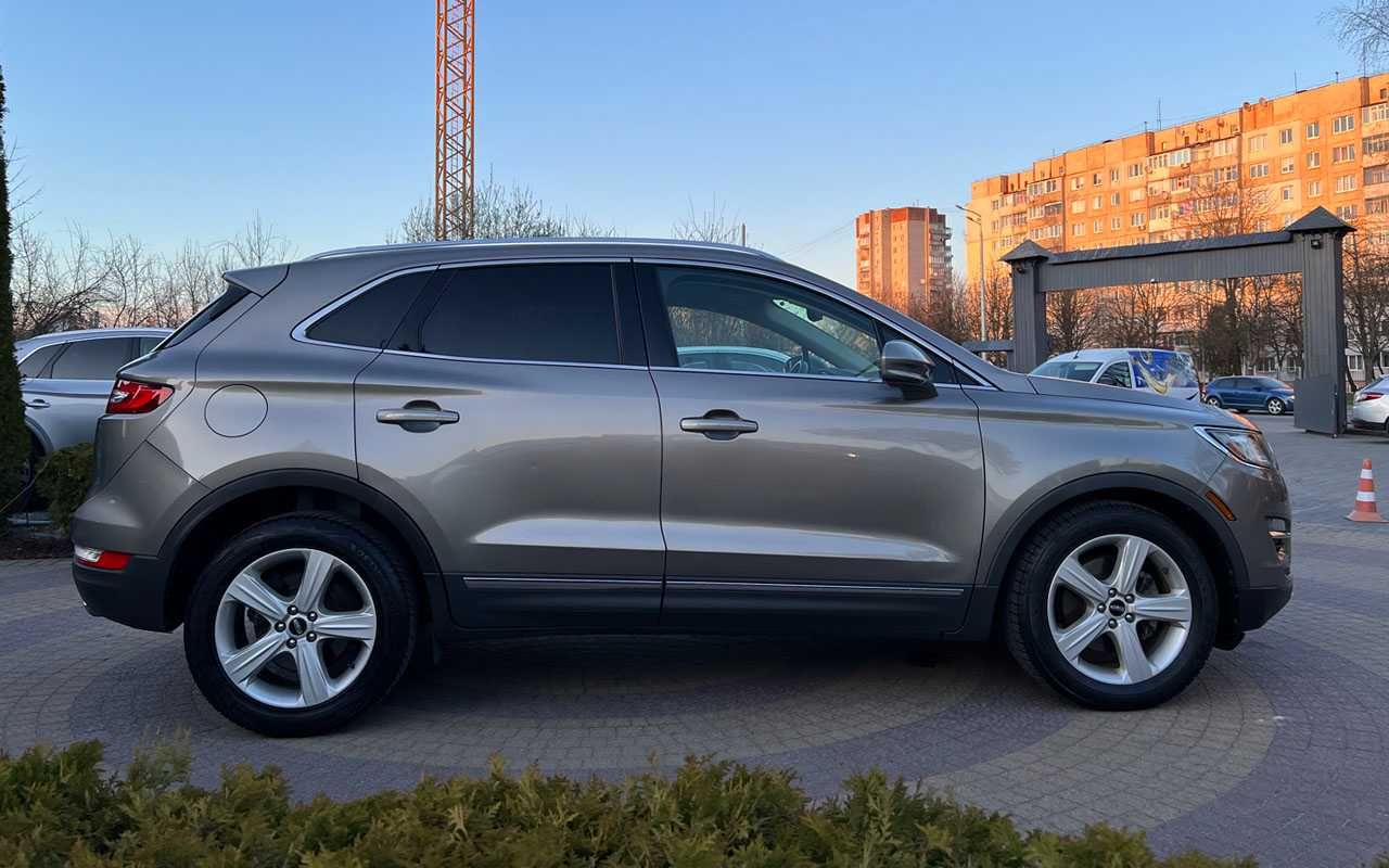 Lincoln MKC 2017