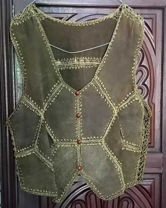 Colete Vintage em Pele de Porco – Trabalho Artesanal