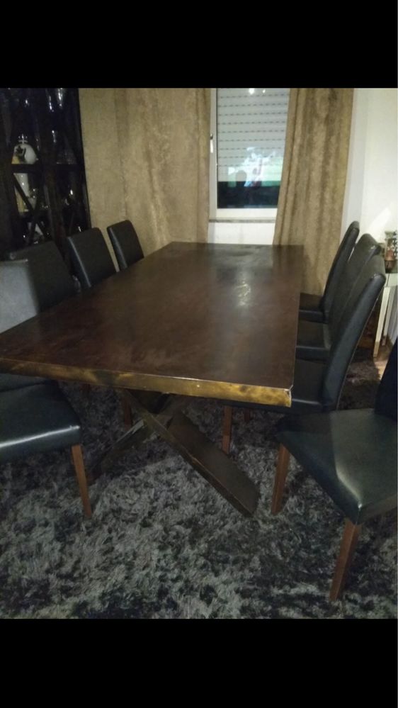 Mesa para 8/ 10 lugares