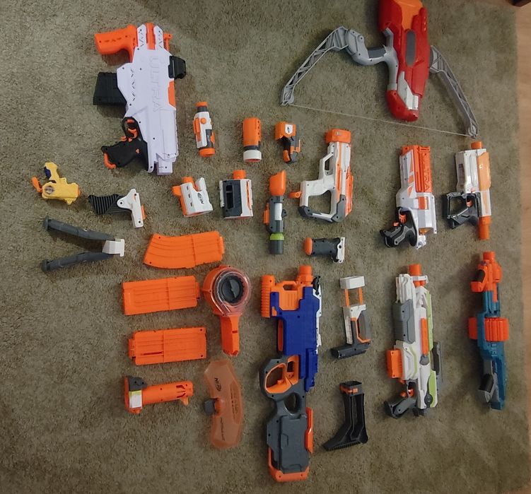 Nerf pistolety zabawki