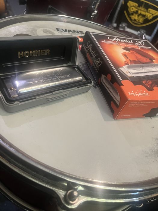 Губна гармошка Hohner Special 20
