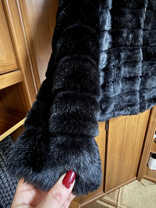 Продам шубу  в хорошем состоянии