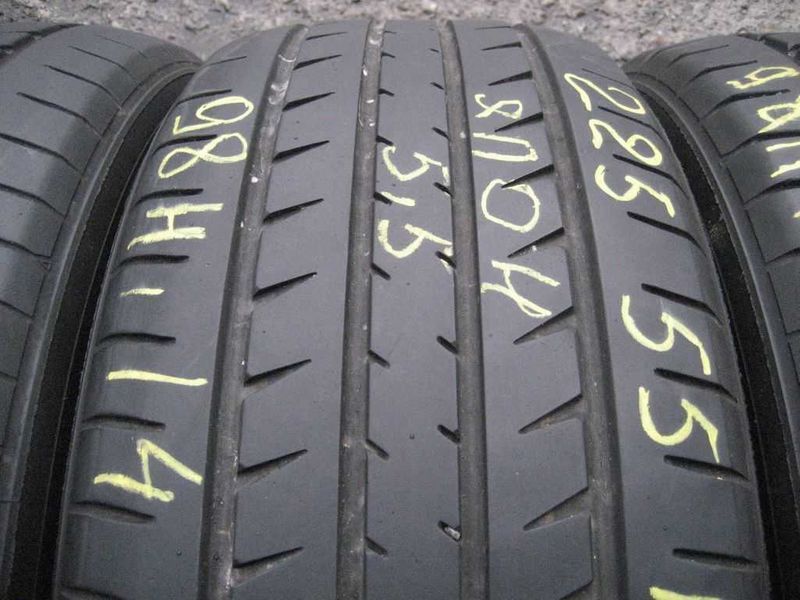 225/55R18 98H Toyo R37 літо 2штуки протектор 5.5мм 70%