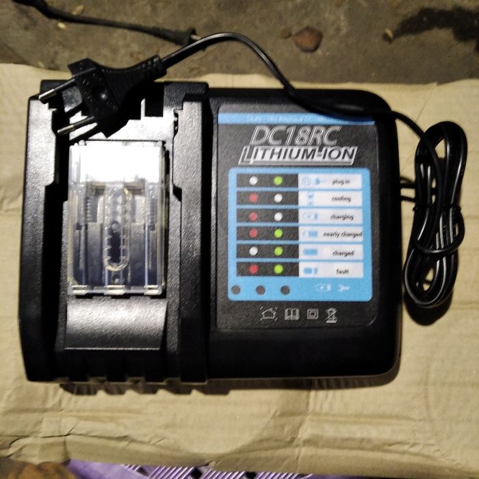 Зарядка для оригінальних акумуляторів макіта