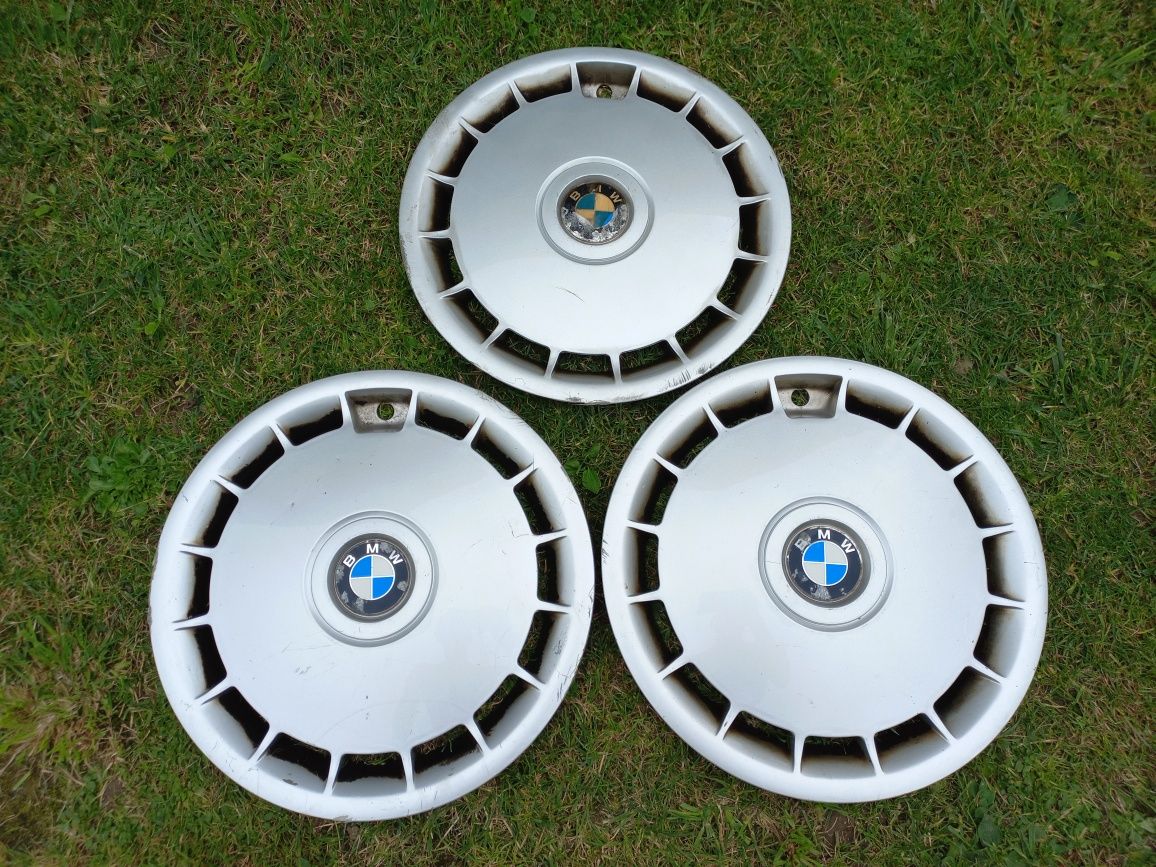Ковпаки BMW 15 діаметр для е34.